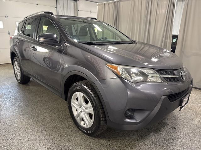 Used 2015 Toyota RAV4 LE FWD image 3