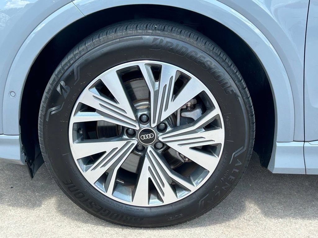 Used 2023 Audi Q4 e-tron Premium Plus w/ Premium Plus RWD image 38