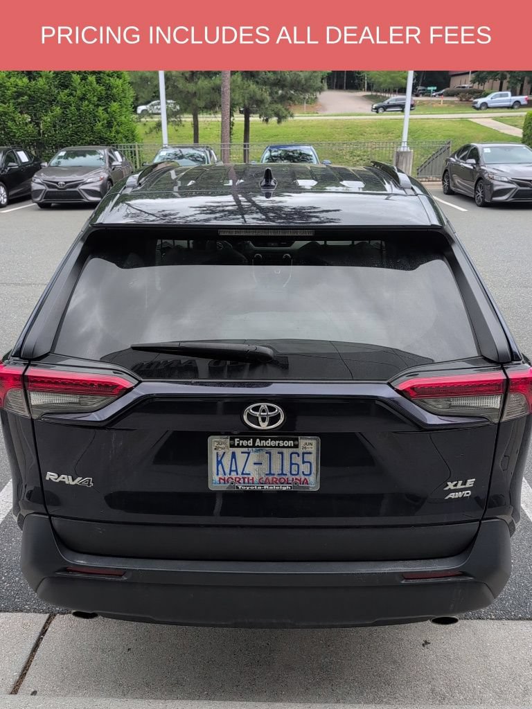 Used 2023 Toyota RAV4 XLE Premium AWD/4WD image 22
