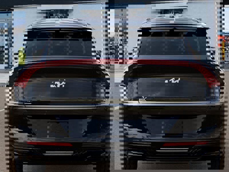 New 2025 Kia EV6 Light w/ Light LR Technology Package image 13