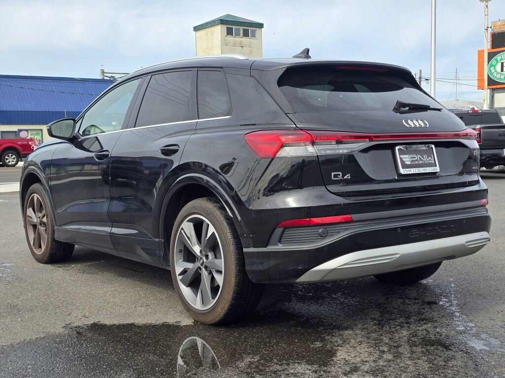 Used 2022 Audi Q4 e-tron Prestige image 8