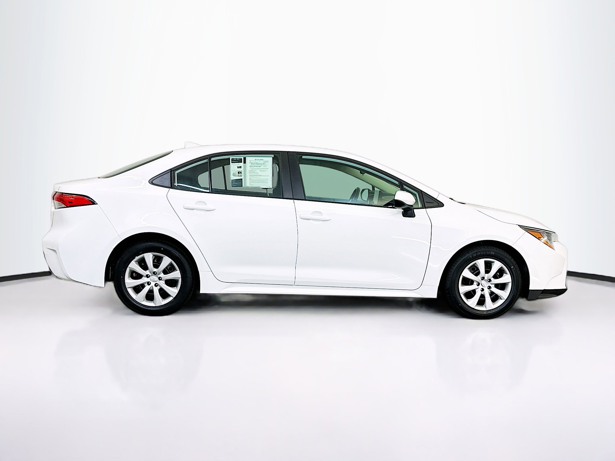 Used 2024 Toyota Corolla LE image 10