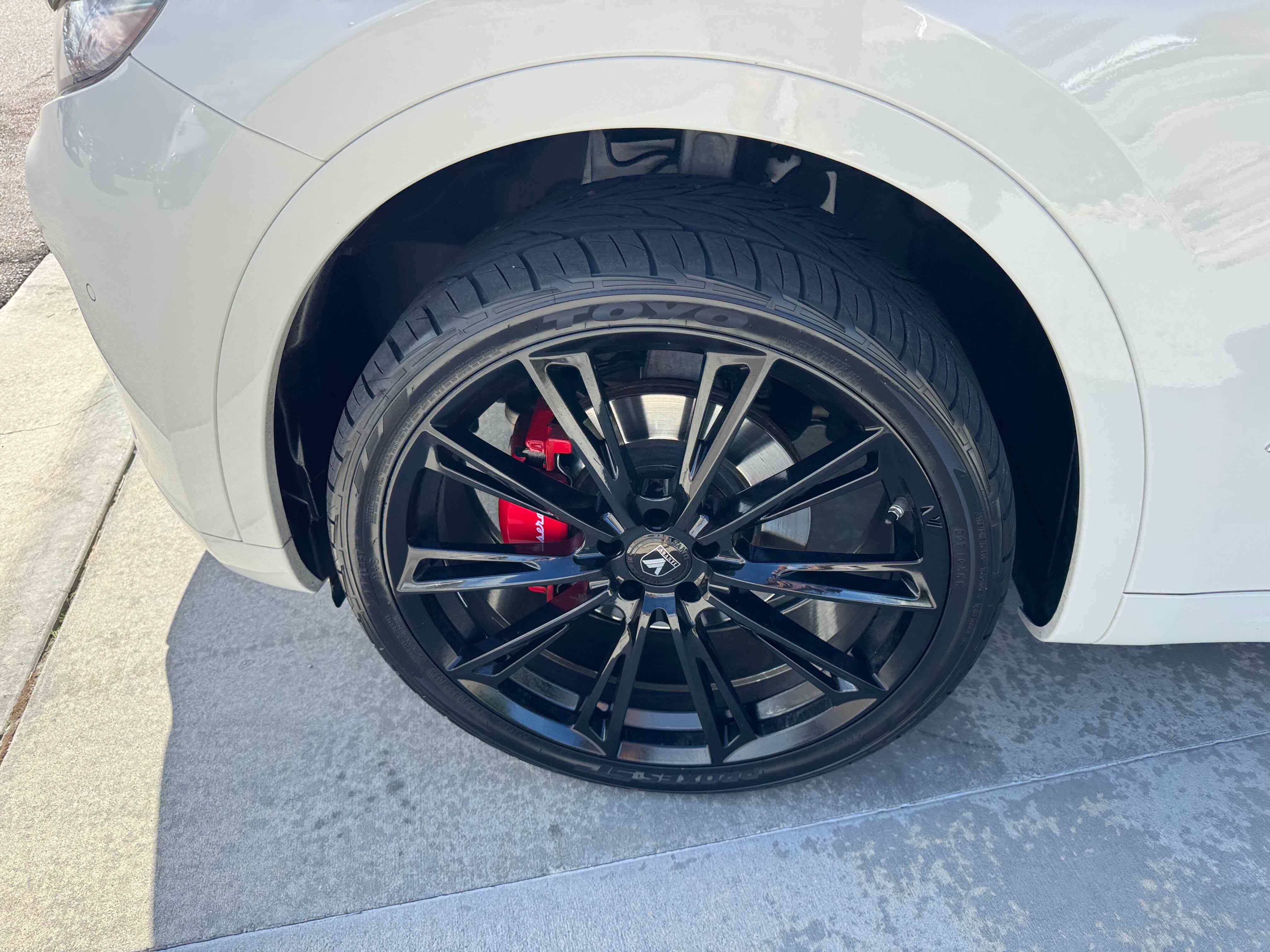 Used 2018 Maserati Levante GranLusso image 13