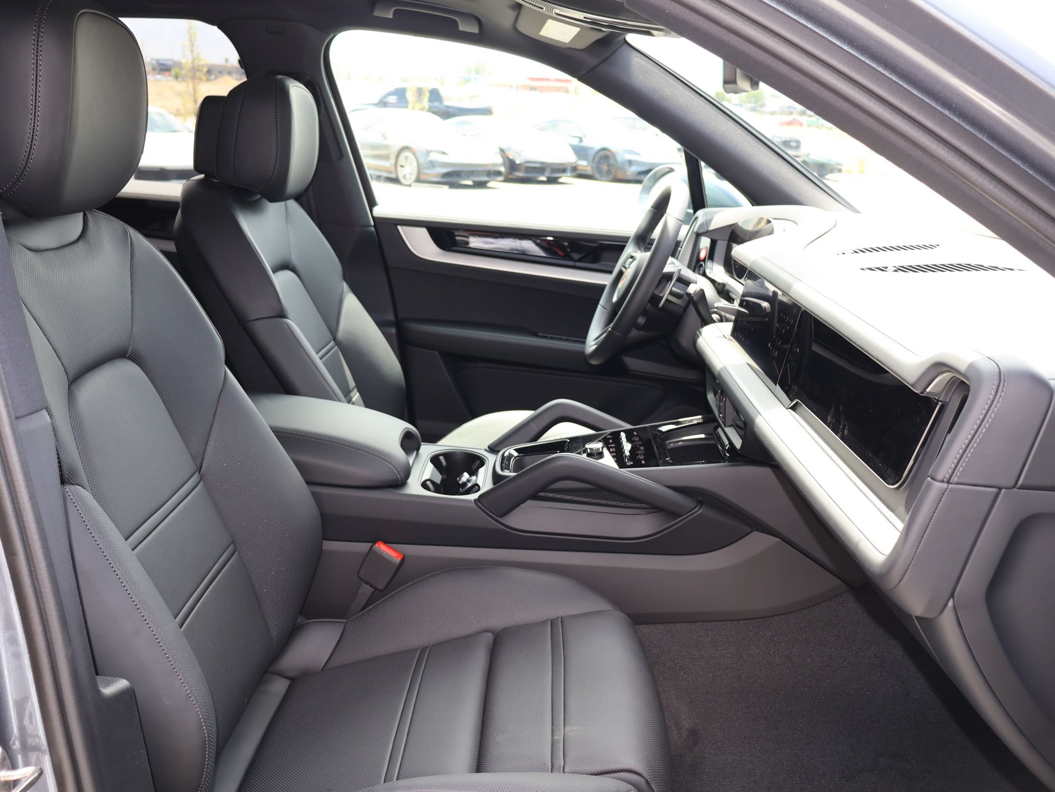 New 2026 Porsche Cayenne AWD/4WD image 25