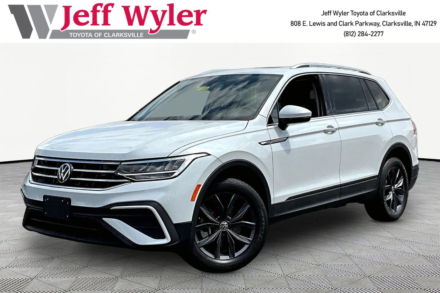 Used 2023 Volkswagen Tiguan SE