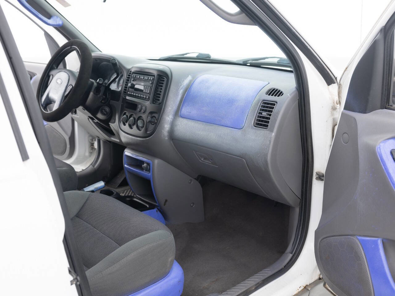 Used 2002 Ford Escape XLT image 28