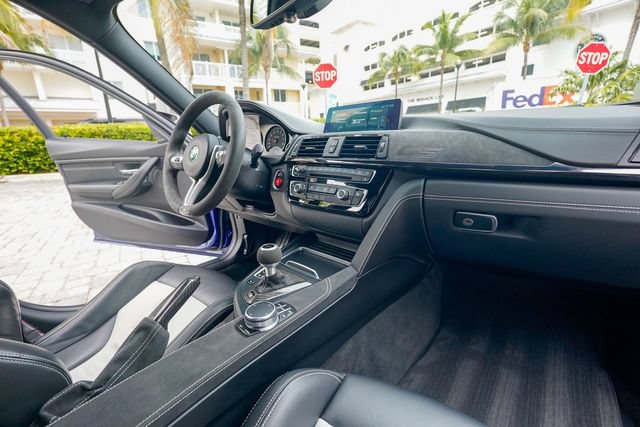Used 2018 BMW M3 CS w/ Executive Package RWD image 89
