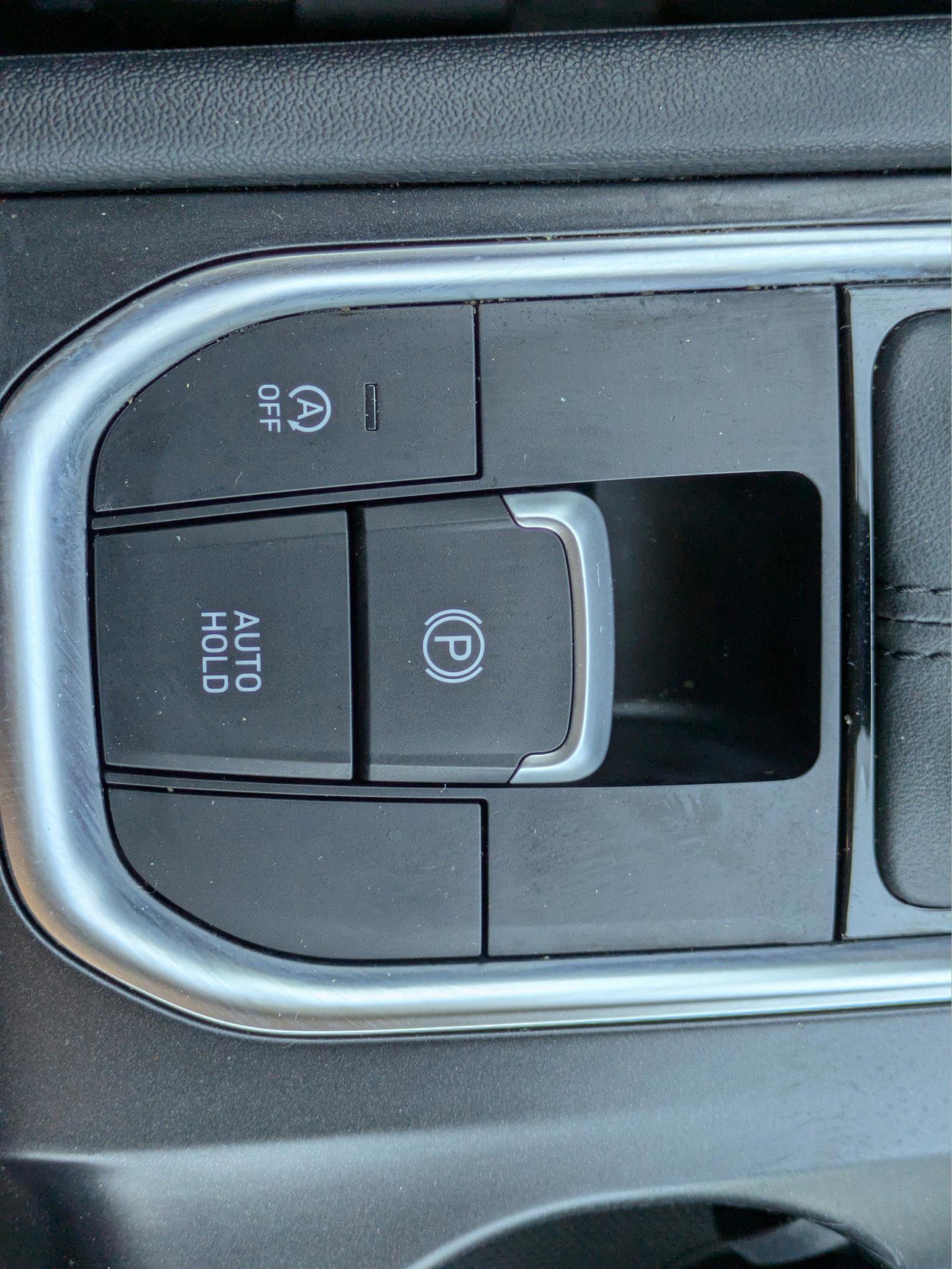 Used 2019 Hyundai Santa Fe SE image 20