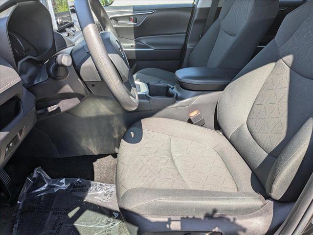 Used 2024 Toyota RAV4 XLE image 18