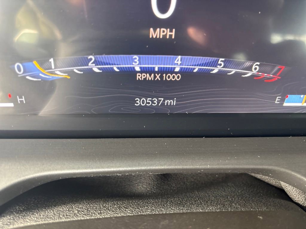 Certified 2023 Jeep Grand Cherokee Limited w/ Black Appearance Package image 18