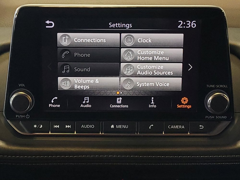 Used 2023 Nissan Rogue S FWD image 25