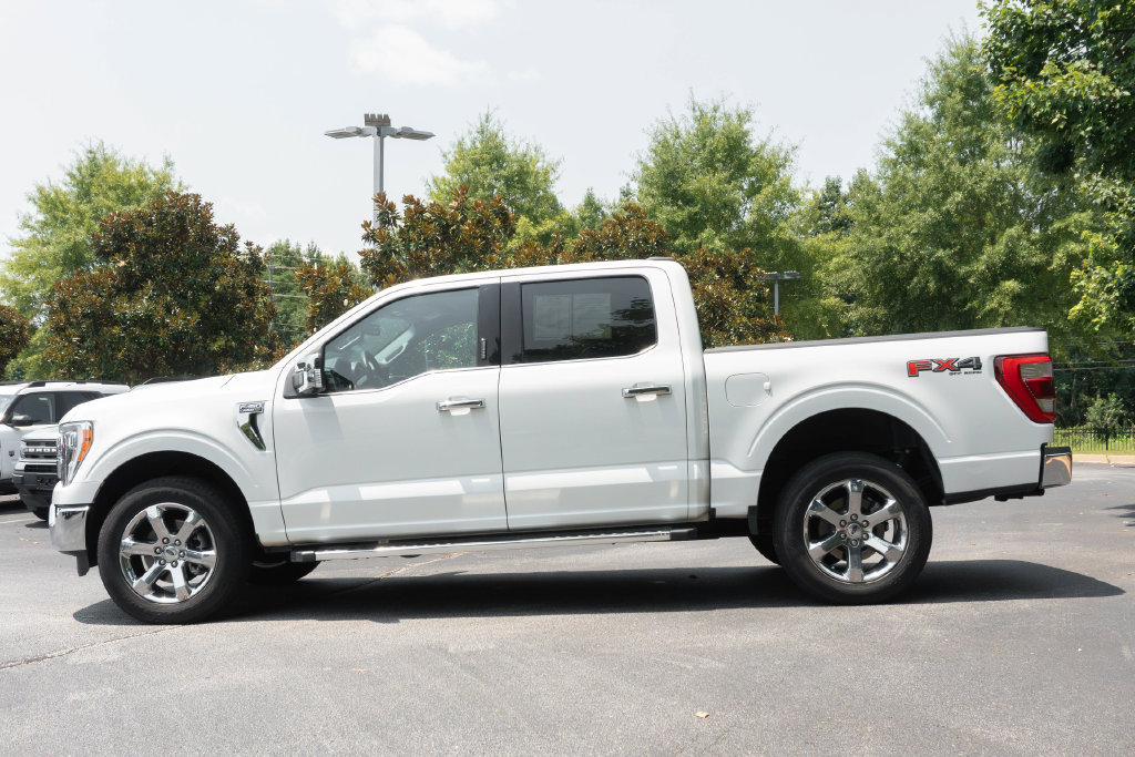 Used 2022 Ford F150 Lariat w/ Max Trailer Tow Package AWD/4WD image 8