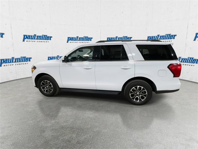 Used 2024 Ford Expedition XLT image 7