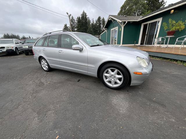 Used 2003 Mercedes-Benz C 240 Wagon image 3