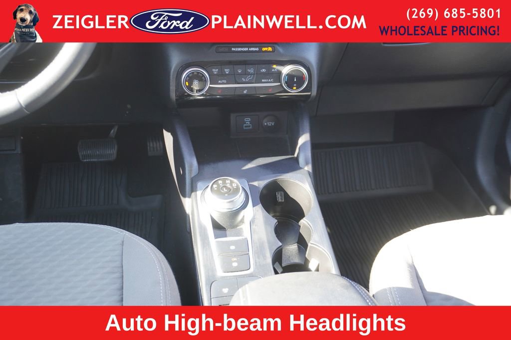 Used 2022 Ford Escape SE w/ Cold Weather Package image 15