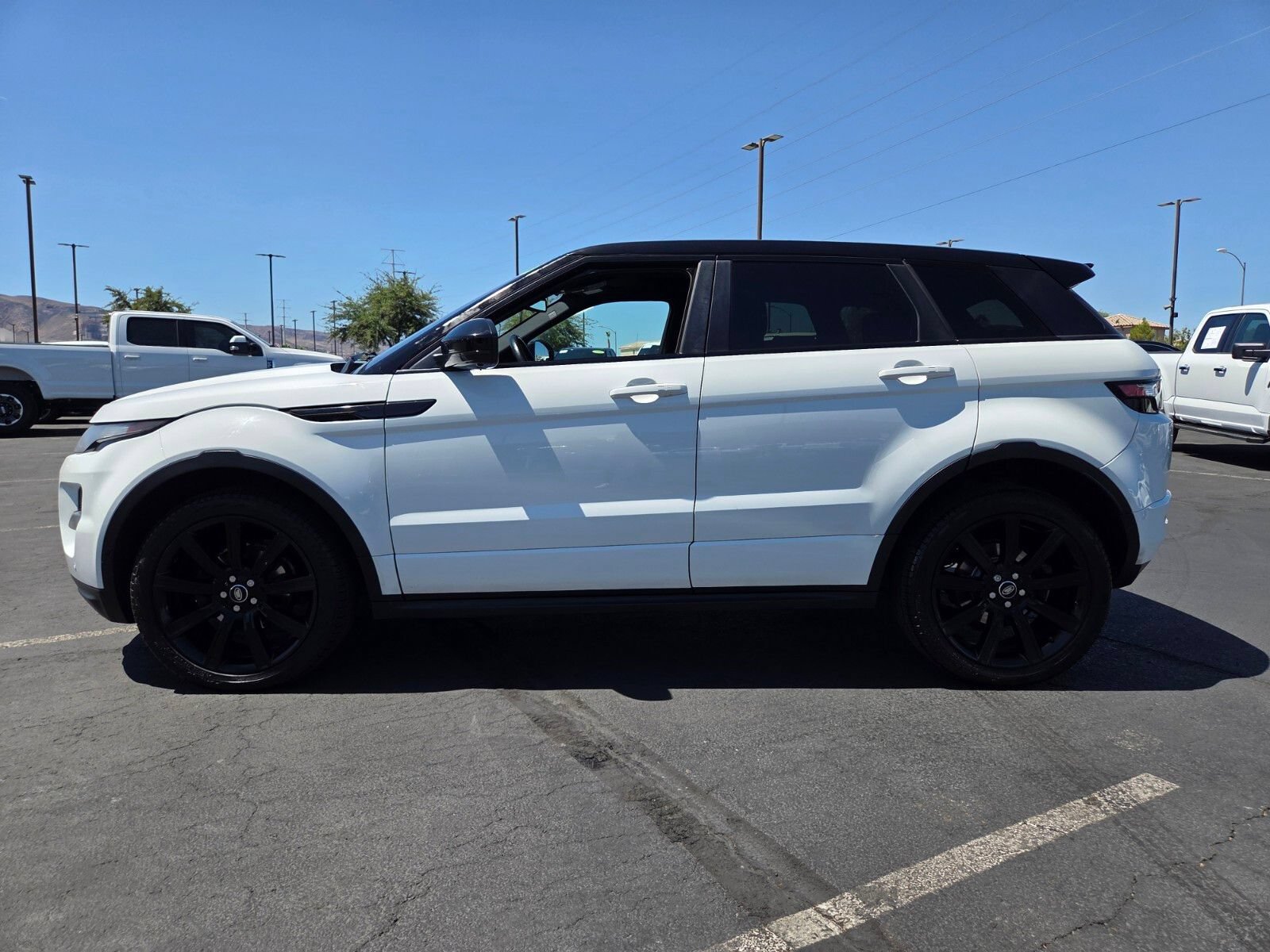 Used 2014 Land Rover Range Rover Evoque Dynamic AWD/4WD image 3