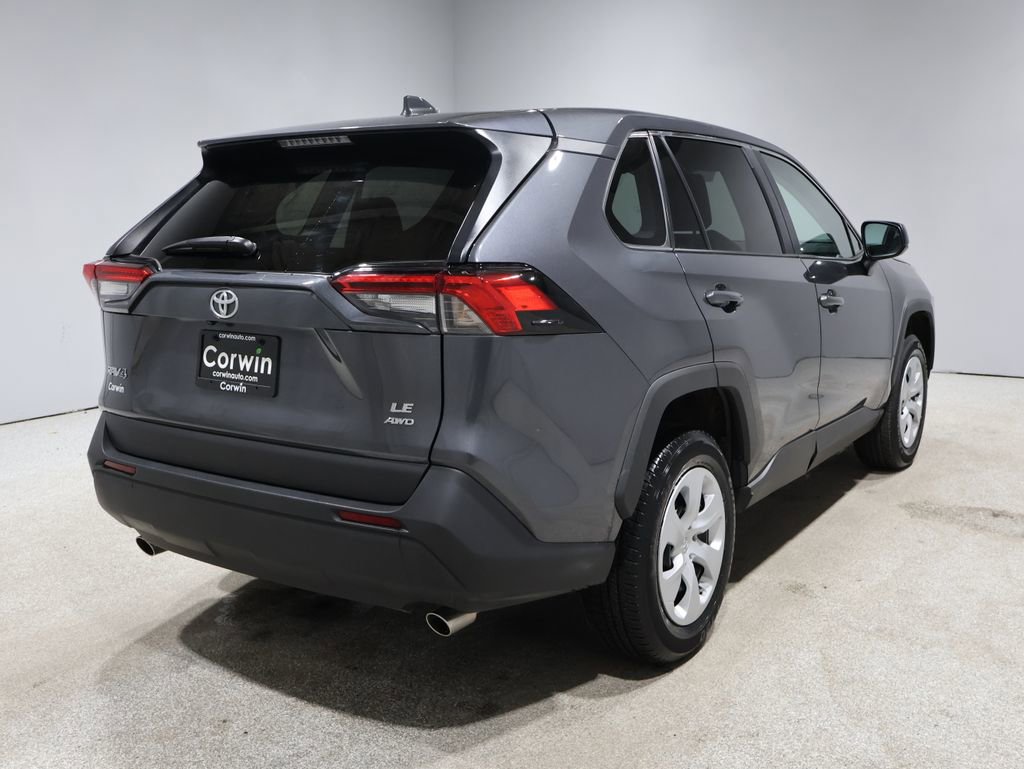 Used 2025 Toyota RAV4 LE image 2
