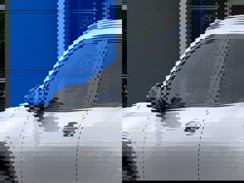 New 2025 Chevrolet Trax ACTIV w/ Driver Confidence Package image 36