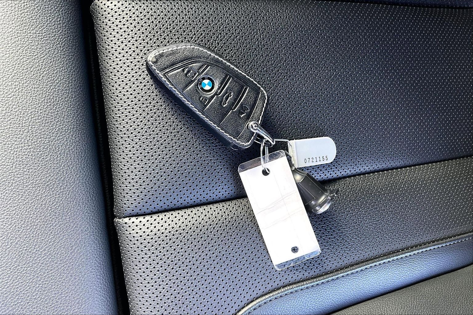 Used 2022 BMW 430i Coupe w/ Convenience Package image 11