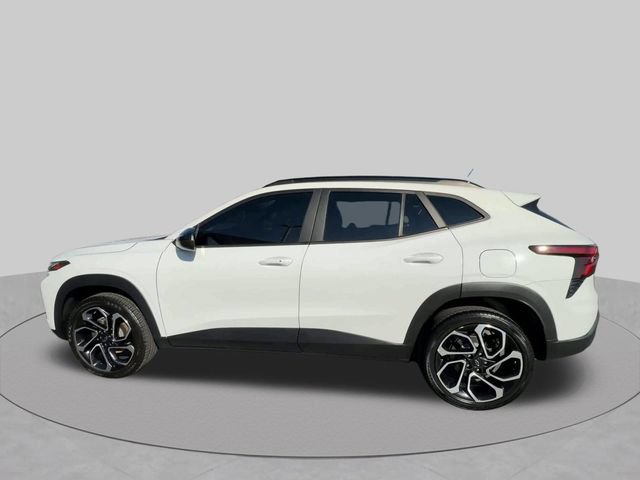 Used 2024 Chevrolet Trax RS FWD image 5