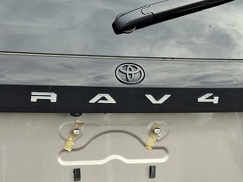 Used 2026 Toyota RAV4 XLE Premium AWD/4WD image 9