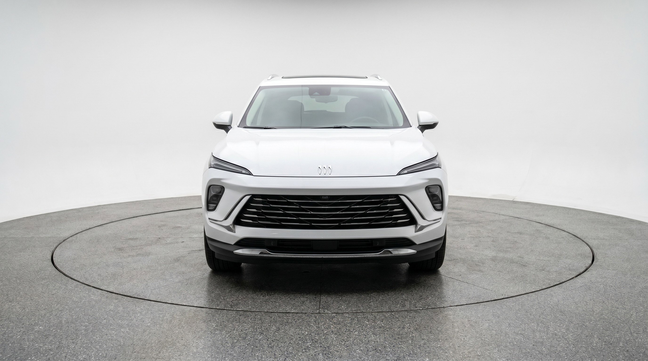 Used 2024 Buick Envision Preferred AWD/4WD image 2