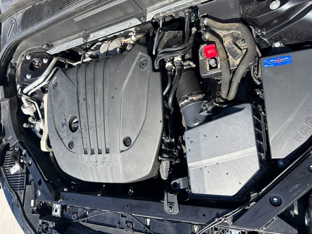 Used 2023 Volvo XC60 B5 Core FWD image 31
