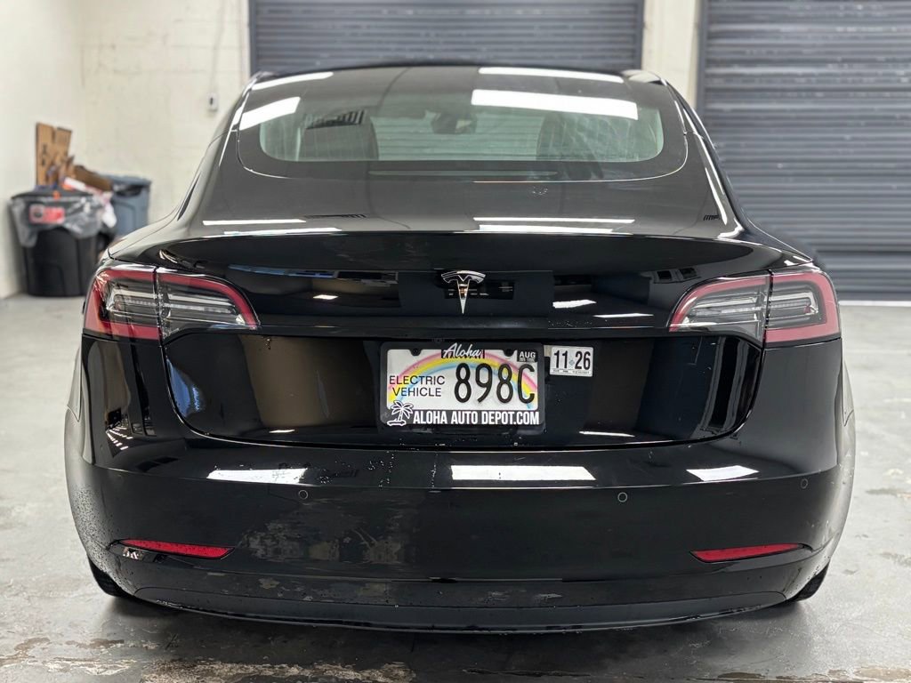Used 2018 Tesla Model 3 Long Range image 3