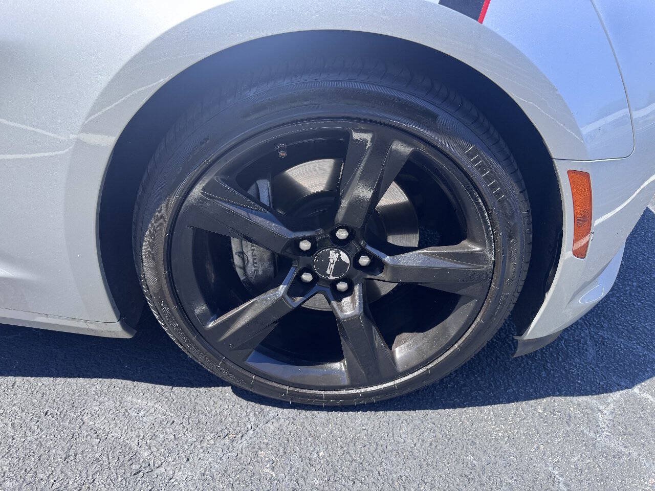 Used 2017 Chevrolet Camaro SS RWD image 16