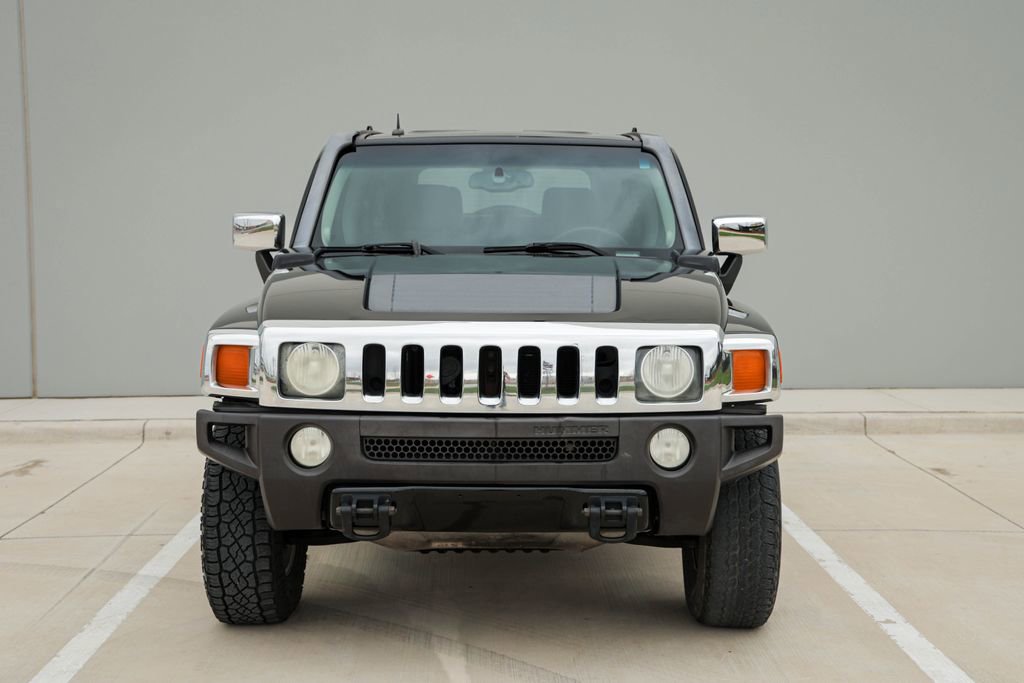 Used 2006 HUMMER H3 w/ Chrome Appearance Package AWD/4WD image 3