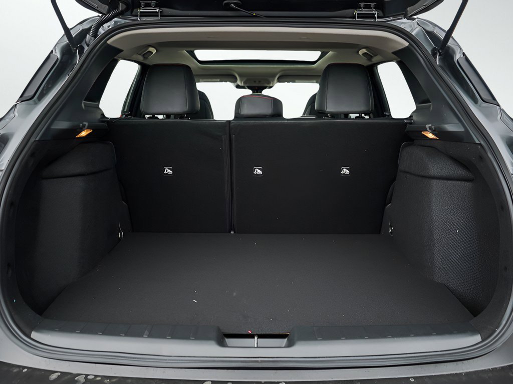 New 2026 Nissan Kicks SR w/ SR Premium Package AWD/4WD image 8