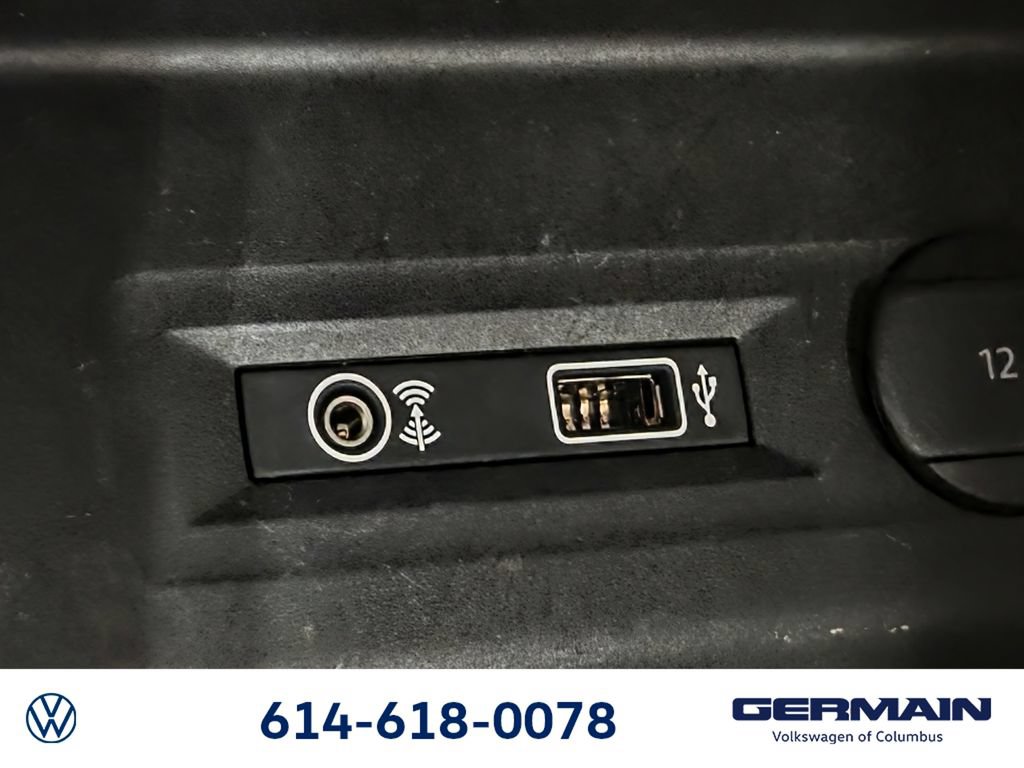 Used 2018 Volkswagen Atlas SEL AWD/4WD image 36