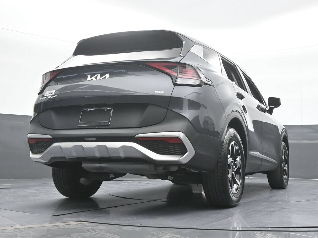 Used 2023 Kia Sportage LX AWD/4WD image 59