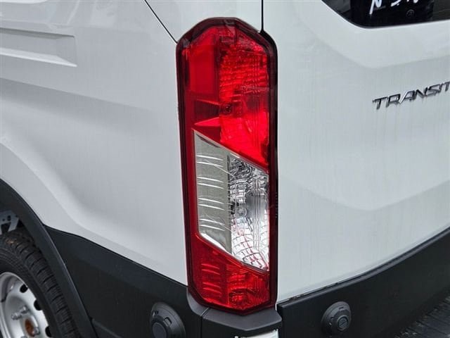 New 2024 Ford Transit 250 148 Medium Roof w/ Load Area Protection Package RWD image 9