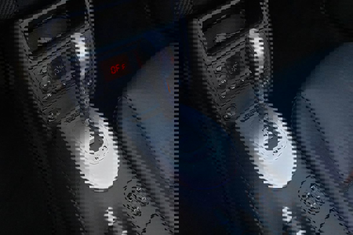 Used 2004 Porsche 911 Carrera 4S image 20