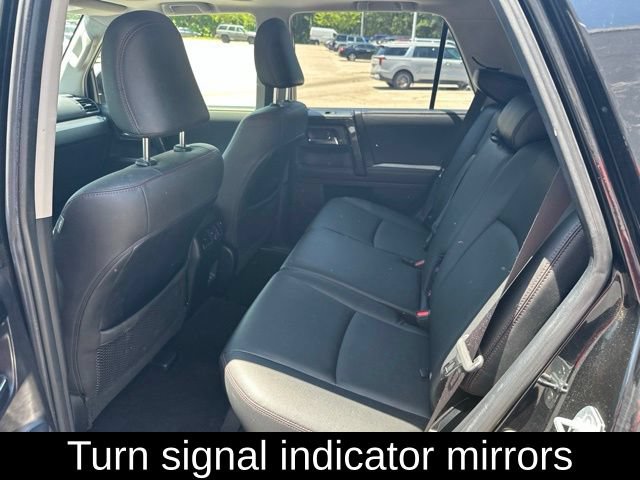 Used 2021 Toyota 4Runner Venture w/ Moonroof Package AWD/4WD image 16