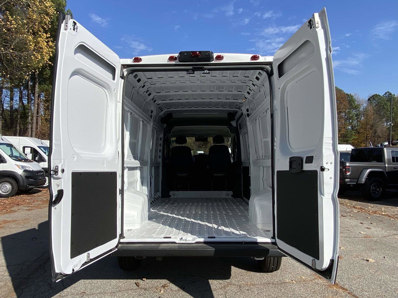 Used 2025 RAM ProMaster 2500 image 39