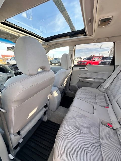 Used 2010 Subaru Forester 2.5X Premium image 26