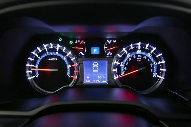 Used 2019 Toyota 4Runner Limited AWD/4WD image 4