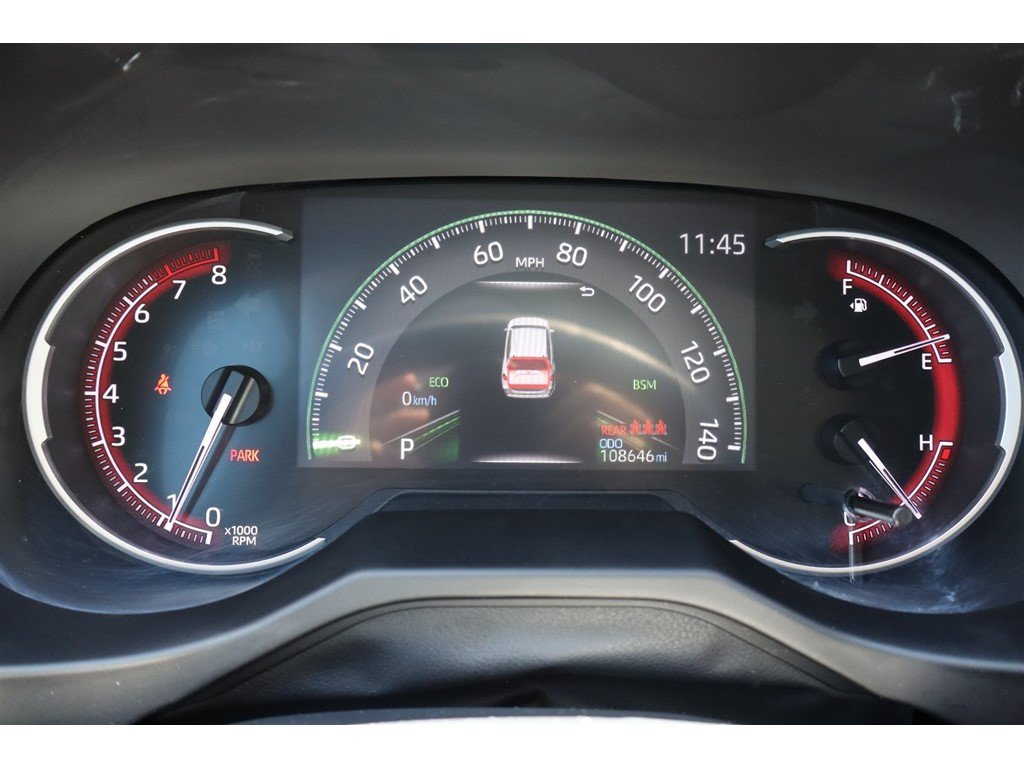 Used 2023 Toyota RAV4 XLE FWD image 30