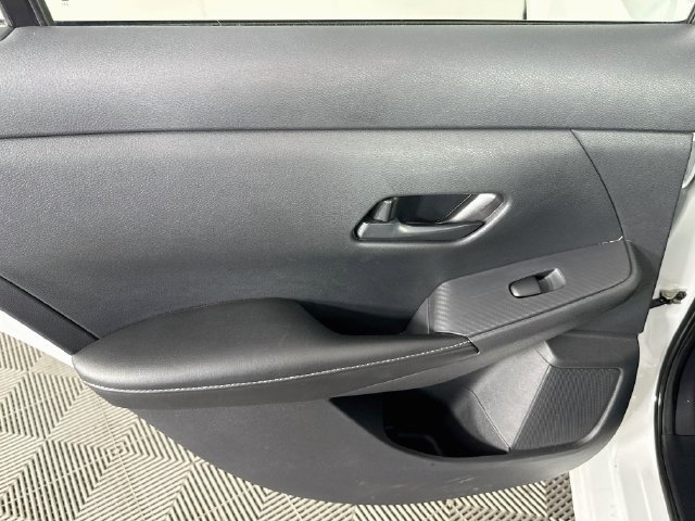 Used 2024 Nissan Sentra S FWD image 23