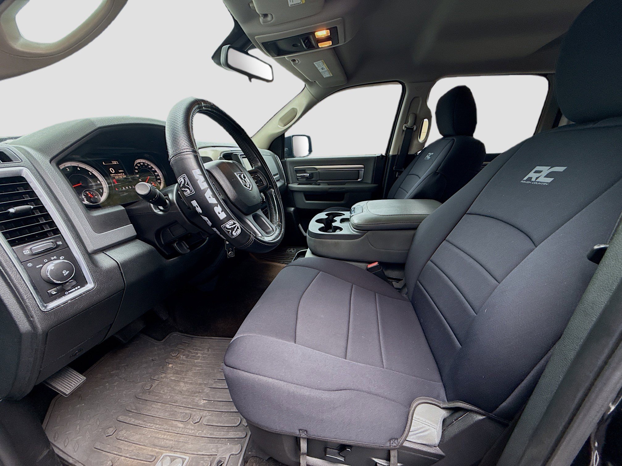 Used 2020 RAM 1500 Laramie image 16