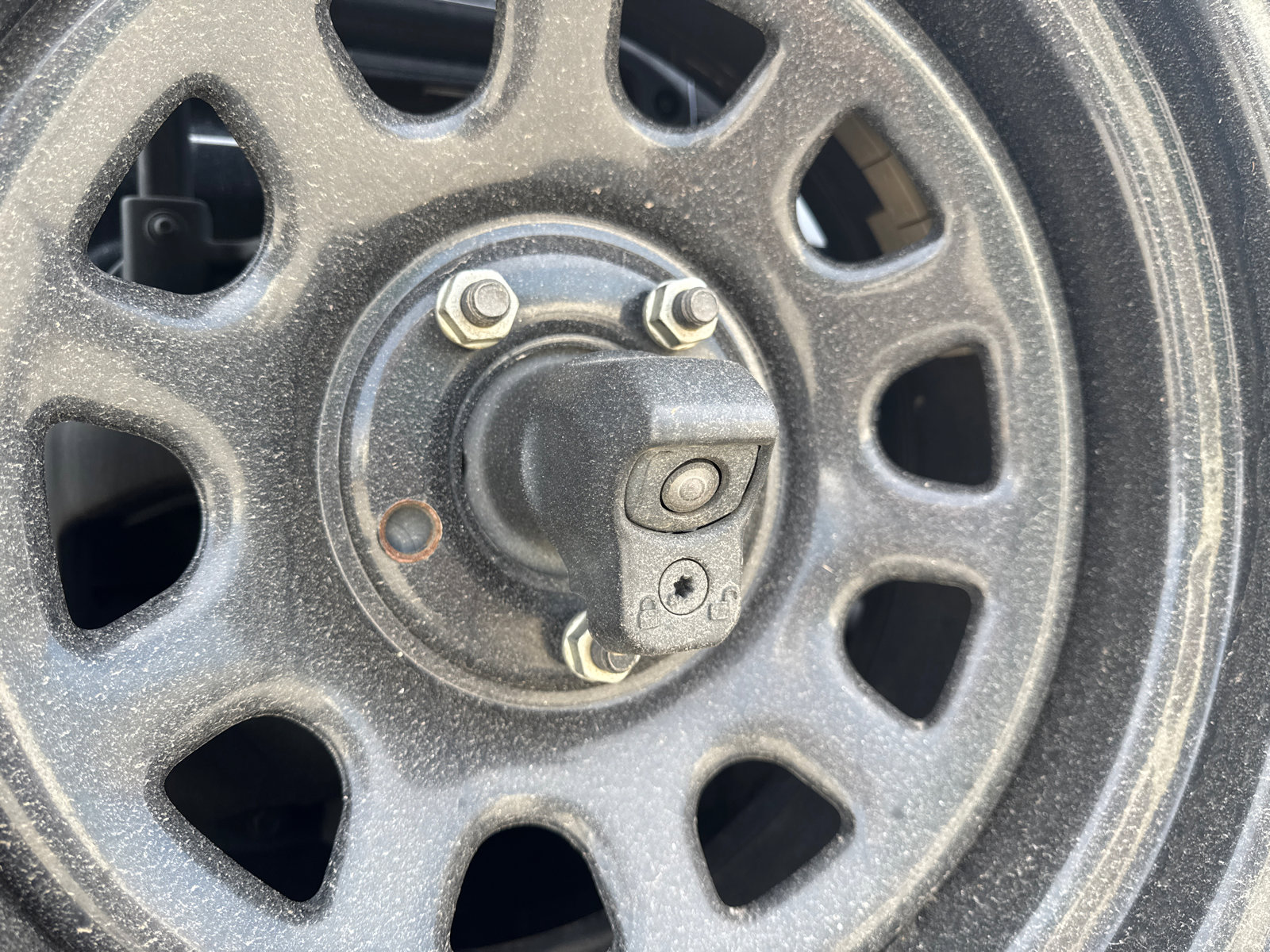 Used 2020 Jeep Wrangler Sport image 16