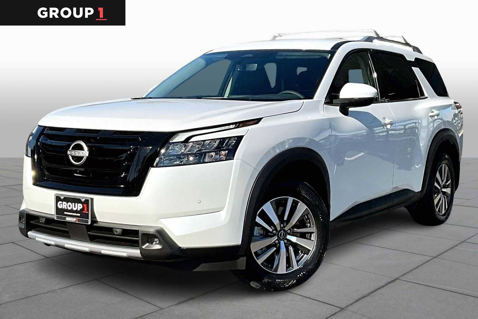 New 2025 Nissan Pathfinder SL
