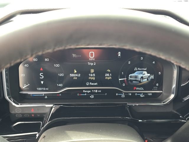 Used 2024 GMC Sierra 1500 SLE w/ Preferred Package image 26