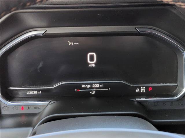 Used 2025 GMC Sierra 1500 AT4 w/ Technology Package AWD/4WD image 15