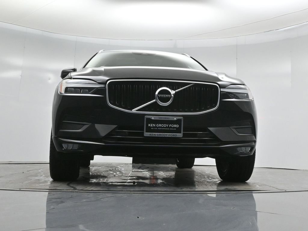 Used 2021 Volvo XC60 T5 Momentum w/ Premium Package image 46