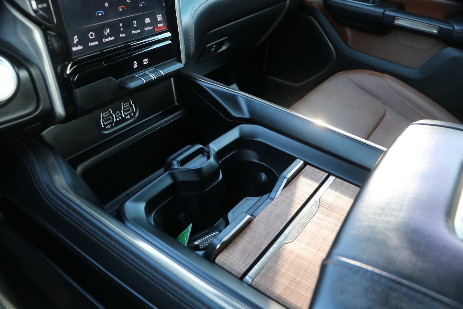 Used 2023 RAM 1500 Limited w/ Body Color Bumper Group image 26