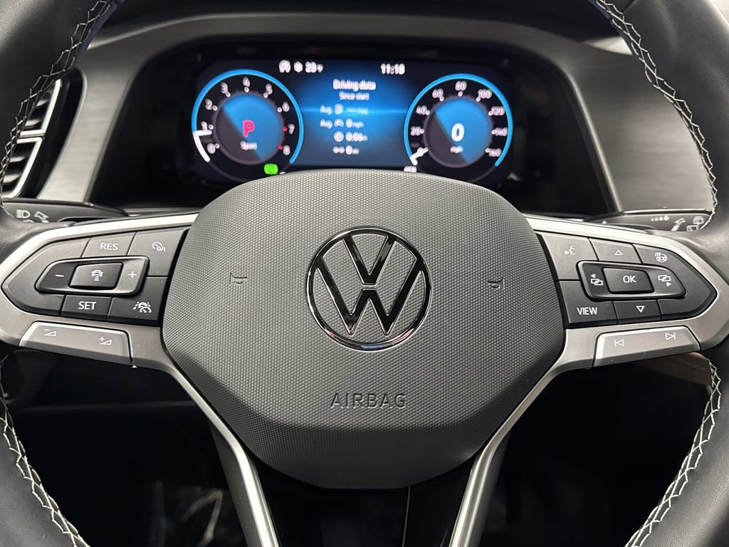 Used 2025 Volkswagen Atlas Cross Sport SE image 14