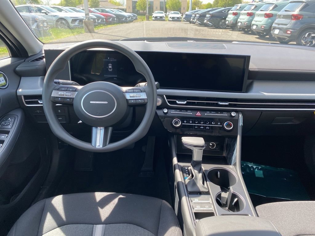 New 2026 Hyundai Sonata SE FWD image 10